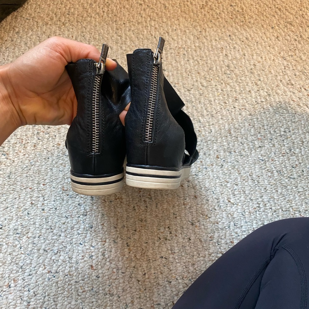 Eileen Fisher SPORT TUMBLED LEATHER SNEAKER SANDAL - Gladiator sandal - Picture 4 of 5